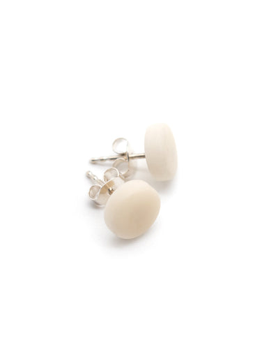 Ohrstecker Topo Weiß - La Tagua Nuss Ohrringe Silber