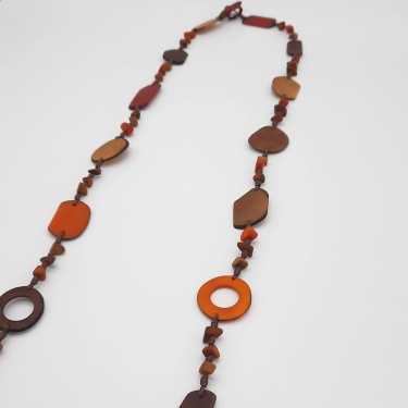 Reina Orange und Braun