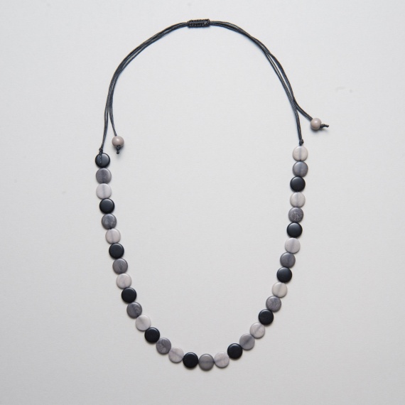Fichi Grau und Schwarz 
